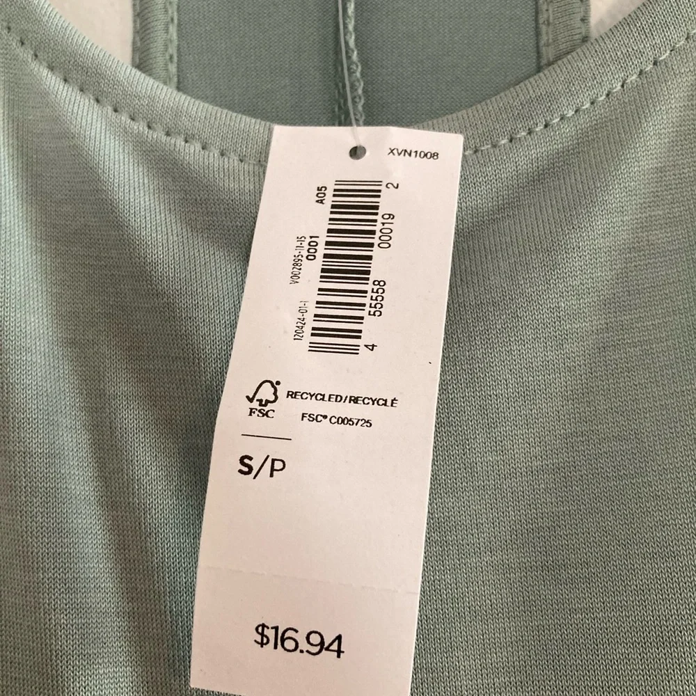 Old Navy Long Flowy Tank Top - Picture 4 of 6